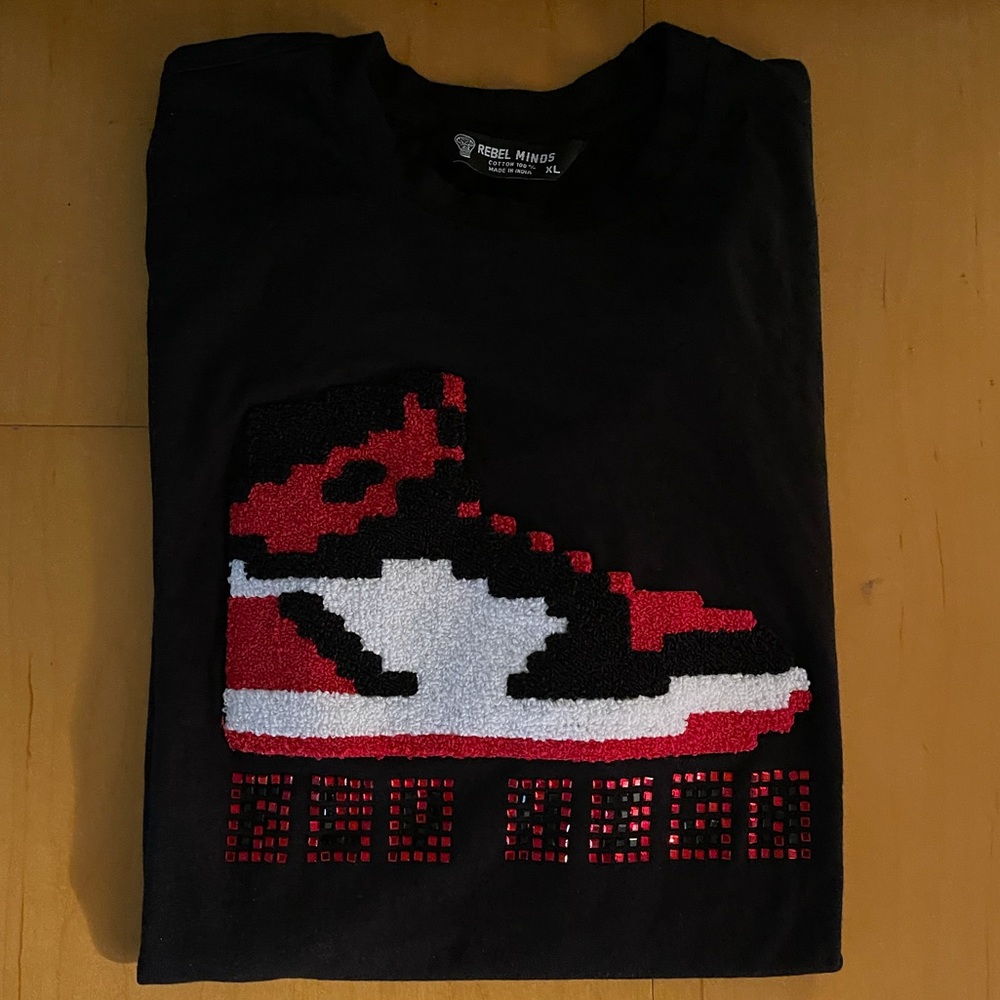 Rebel Minds T-shirt
